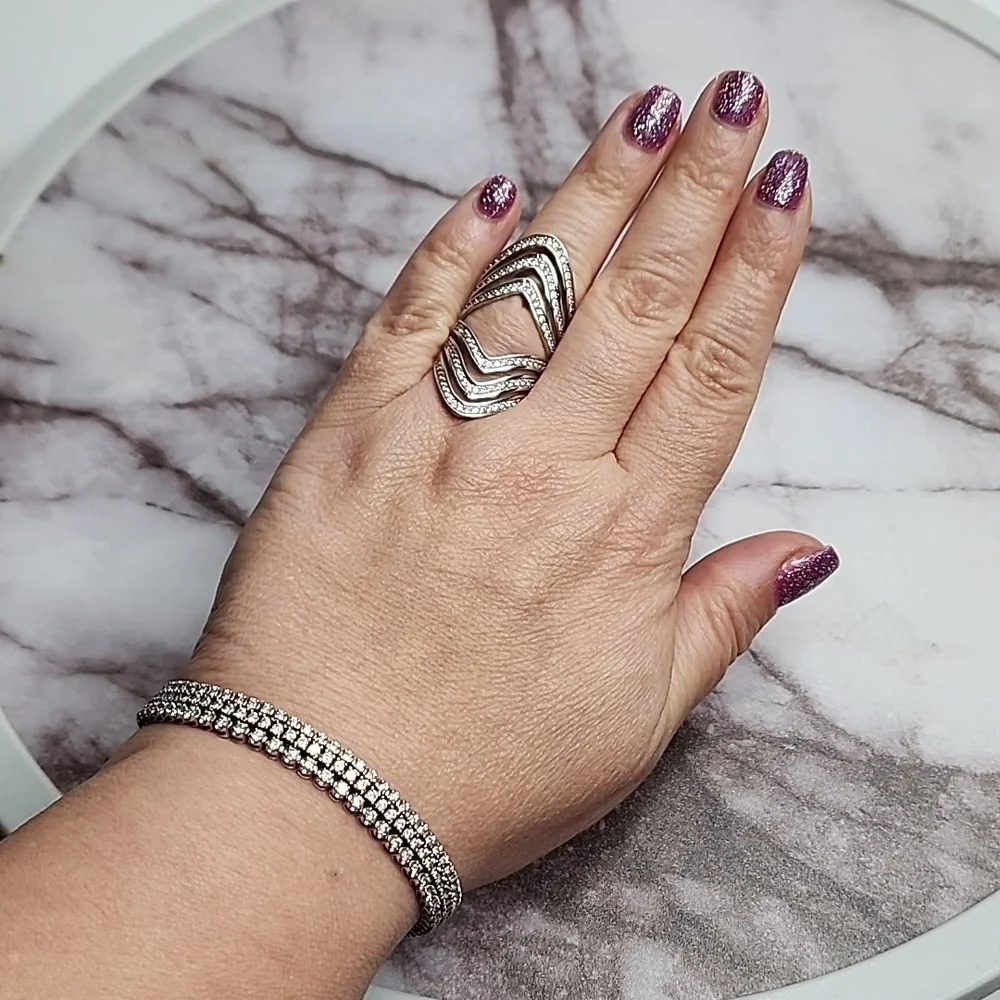 Sterling silver ring chevron